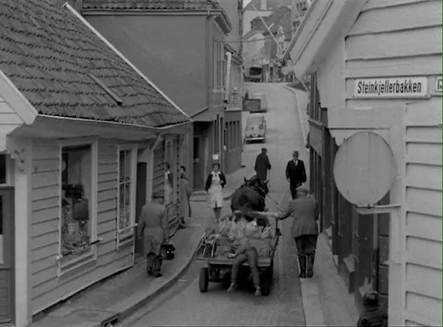 Dinbnb Homes I Historical 1850 House Apartament *