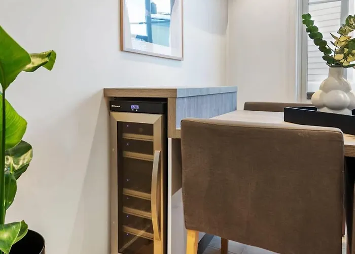 Appartement Dinbnb Homes I Historical 1850 House *